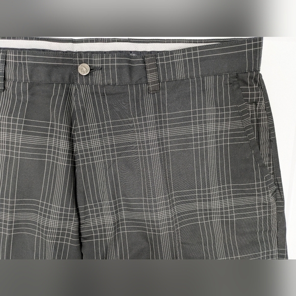 Callaway men's black plaid golf shorts size 38 - Picture 2 of 9